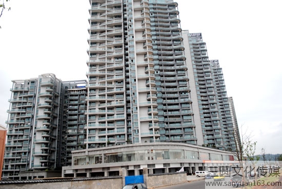 �۶����r��