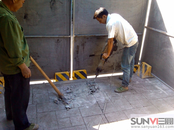 ��·��ͨ��ʩ��ǰ���ڿ�